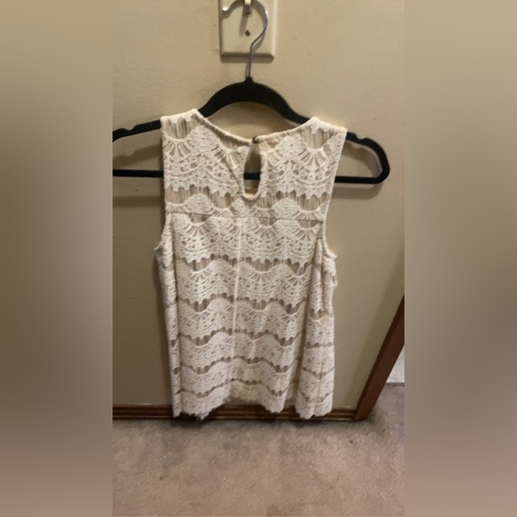 Adorable dress size small. - Picture 1 of 3